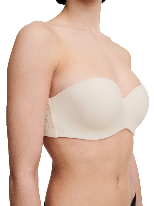 Norah Comfort Strapless Convertible Bra In Talc - Chantelle